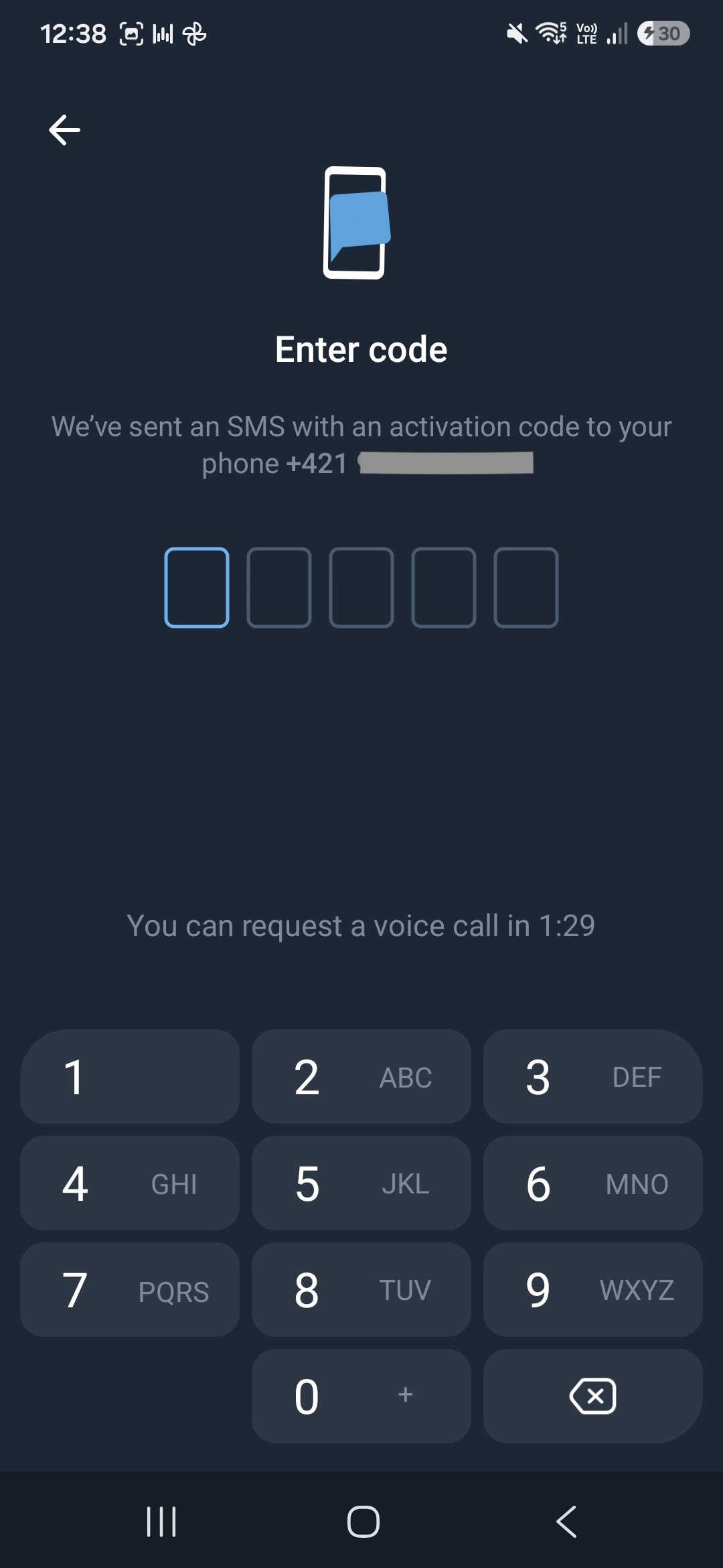 Enter code — pole pre SMS kód